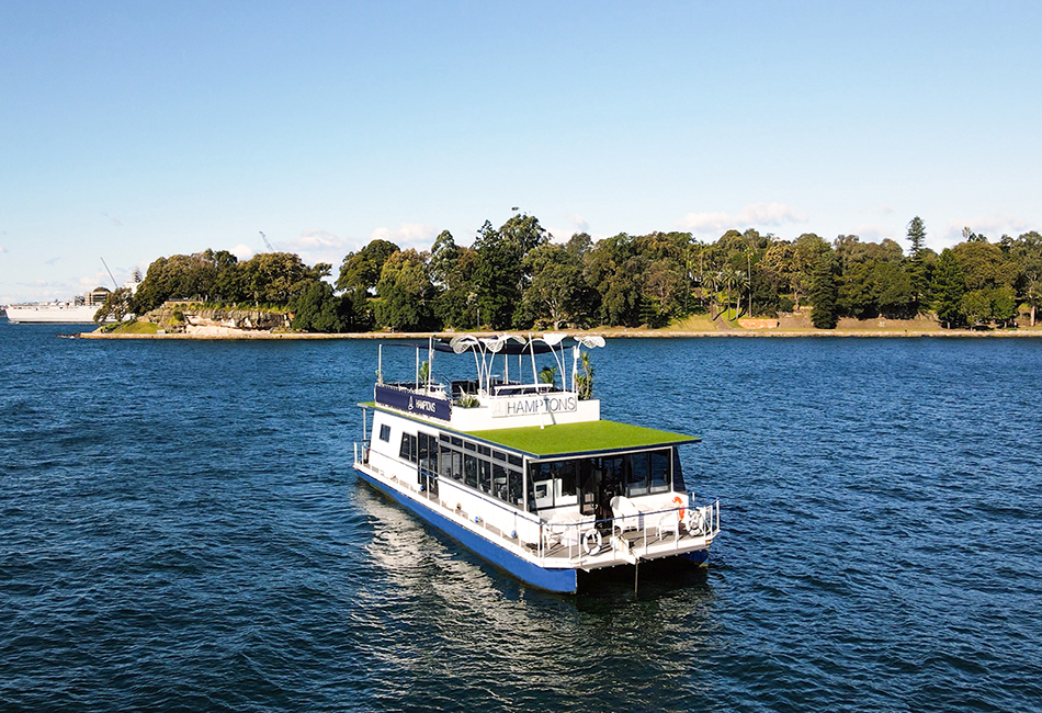 HAMPTONS 75' Pontoon Boat Boxing Day Charter